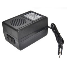 Adaptor tensiune, 220V la 110V, putere 50W - 201044 Adaptor tensiune, 220V la 110V, putere 50W - 201044