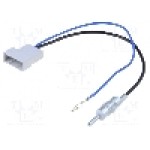 Adaptor antena, compatibil cu Nissan 
