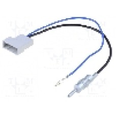 Adaptor antena, compatibil cu Nissan 