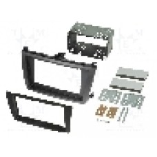 Rama adaptoare Mazda, 2 DIN, neagra şi argintie 